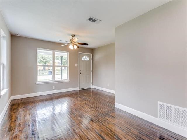 Building Photo - 8121 W Elizabeth Ln