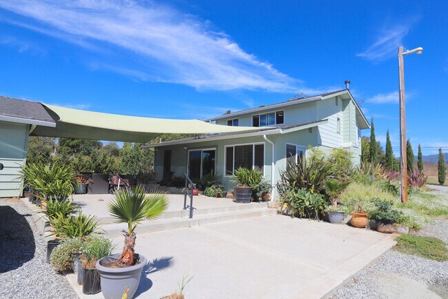 Building Photo - Watsonville: Tranquil Home & Ranch/Farm on...