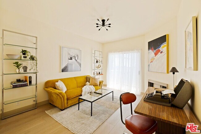 Building Photo - 1717 Malcolm Ave