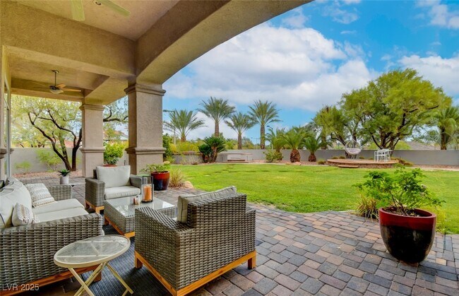 Building Photo - 304 Mesa Rim Ct