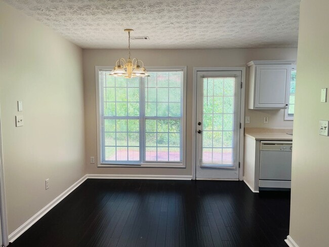 Building Photo - Beautiful 3 bedroom, 2 bathroom home located in Grantville! Must see!