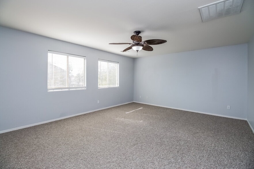 Building Photo - 16809 W Central St