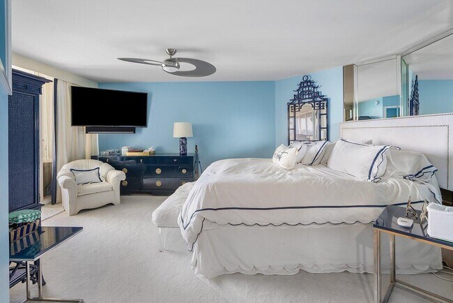 Building Photo - 3560 S Ocean Blvd