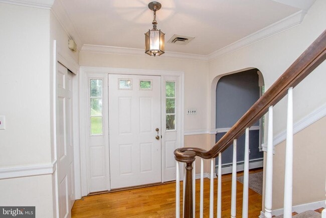 Primary Photo - 415 New Rd