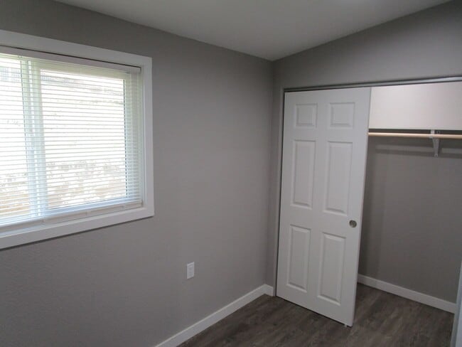 Building Photo - Completely Remodeled 2 Bedroom, 2 Bathroom...