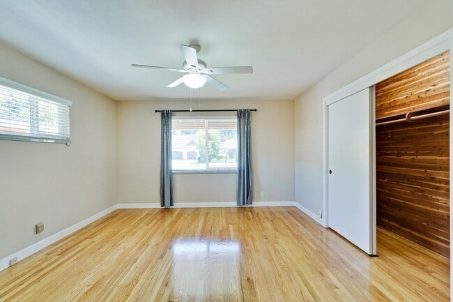Building Photo - Midcentury Willow Glen Charmer ~ Close to ...