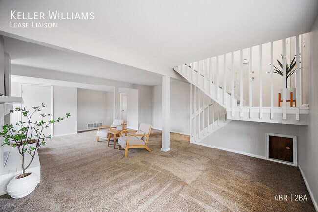 Building Photo - 8510 Ilex Dr