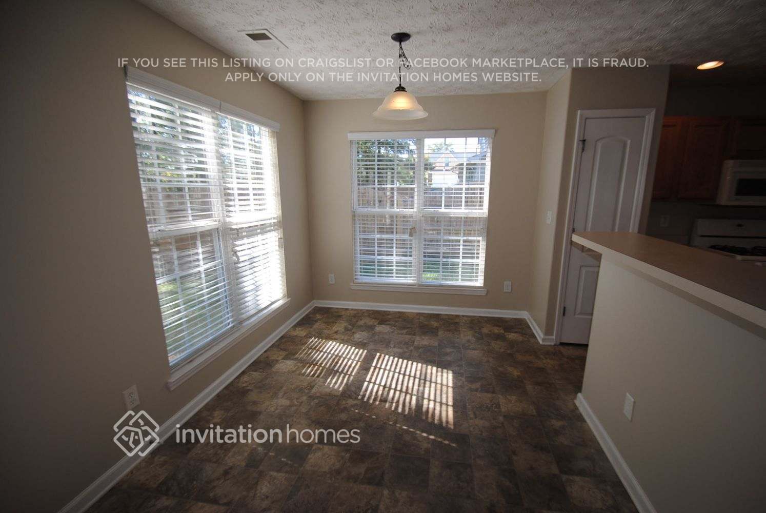 Building Photo - 783 Mesa Rd