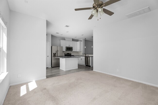 Building Photo - 3325 Harmony View Ln