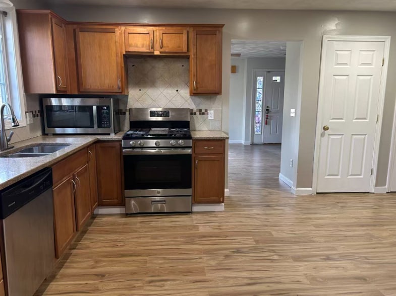 Building Photo - 30 Grafton St