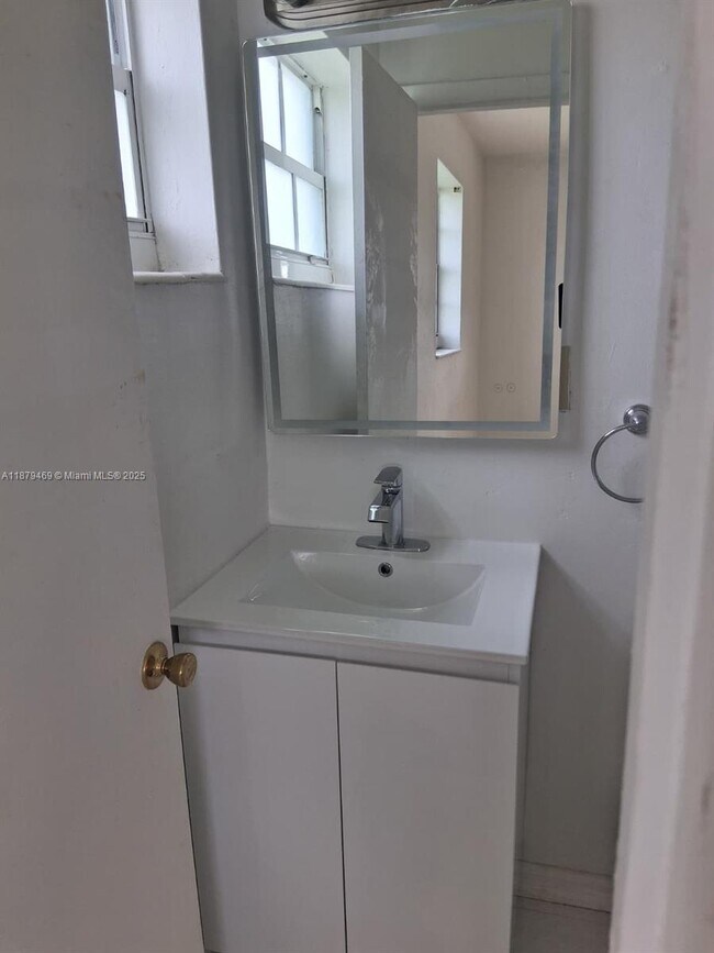 Building Photo - 2975 NW 212th St