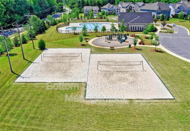 Building Photo - 9576 Herringbone Ln