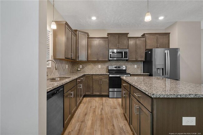 Building Photo - 4631 Cedar Pass Dr