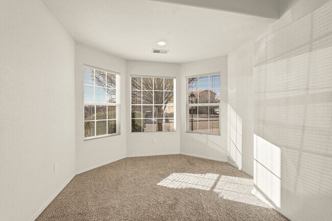 Building Photo - 4BR Home for Rent + Office/Bonus Room | Rio Rancho SE | 2-Car Garage | Large Yard