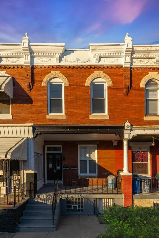 Building Photo - 5225 Cedar Ave