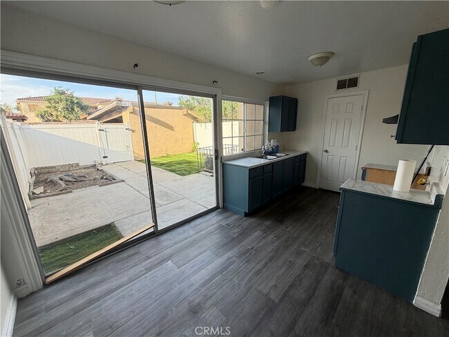 Building Photo - 16740 Village Ln