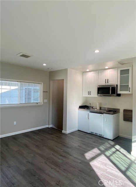 Building Photo - 7252 Rubio Ave