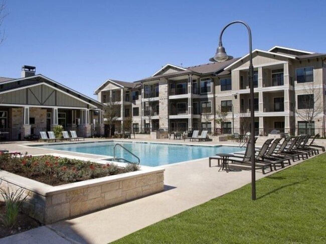 Primary Photo - 11300 Farrah Ln