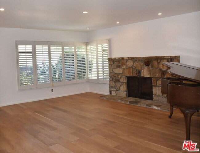 Building Photo - 4777 Don Porfirio Pl