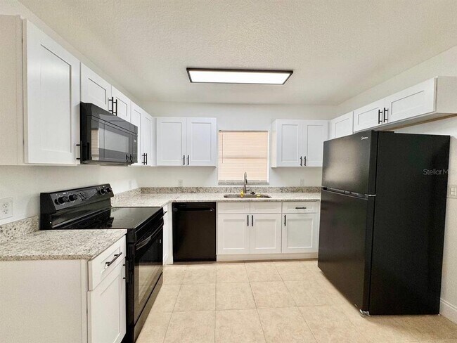 Building Photo - 8108 N 11th St