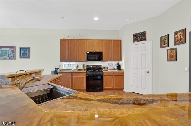 Building Photo - 11801 Pine Timber Ln