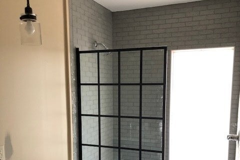 Bathroom all tile shower granite vanity top - 1599 Washington St