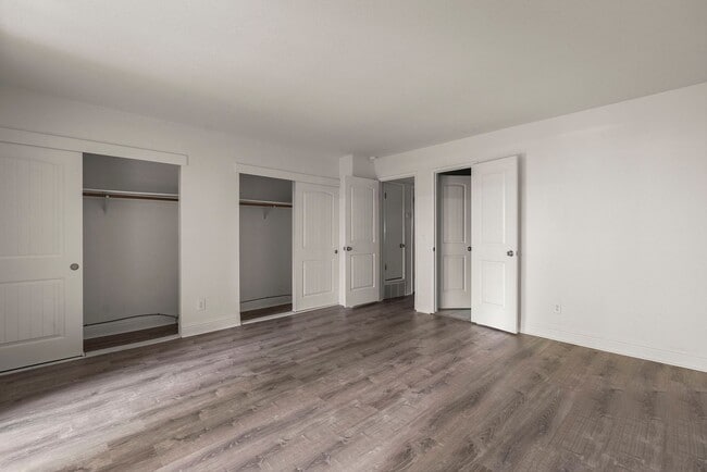 Building Photo - Incline Village: Condo - 3 Bedrooms, 2 Full Bathrooms, 1 Car Garage, Low Elevation, Centrally Loc...