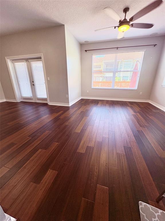 Building Photo - 10432 La Mirage Ct