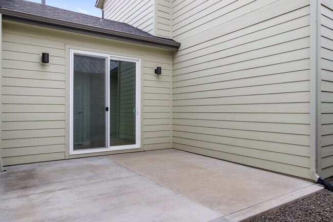 Building Photo - 18199 Trautman Avenue