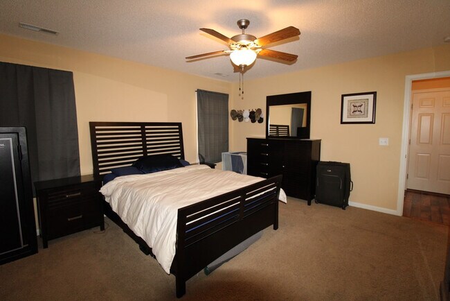 Building Photo - 2160 Waterwheel Dr