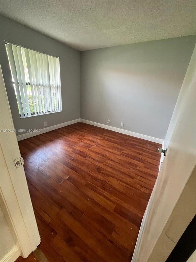 Building Photo - 21906 Lake Forest Cir