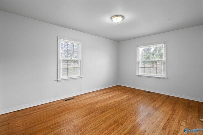 Building Photo - 2305 Andrew Jackson Way NE