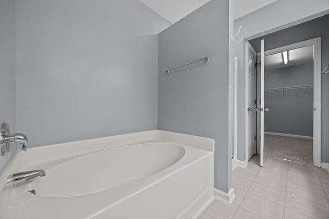 Building Photo - 7805 Jeffrey Alan Ct