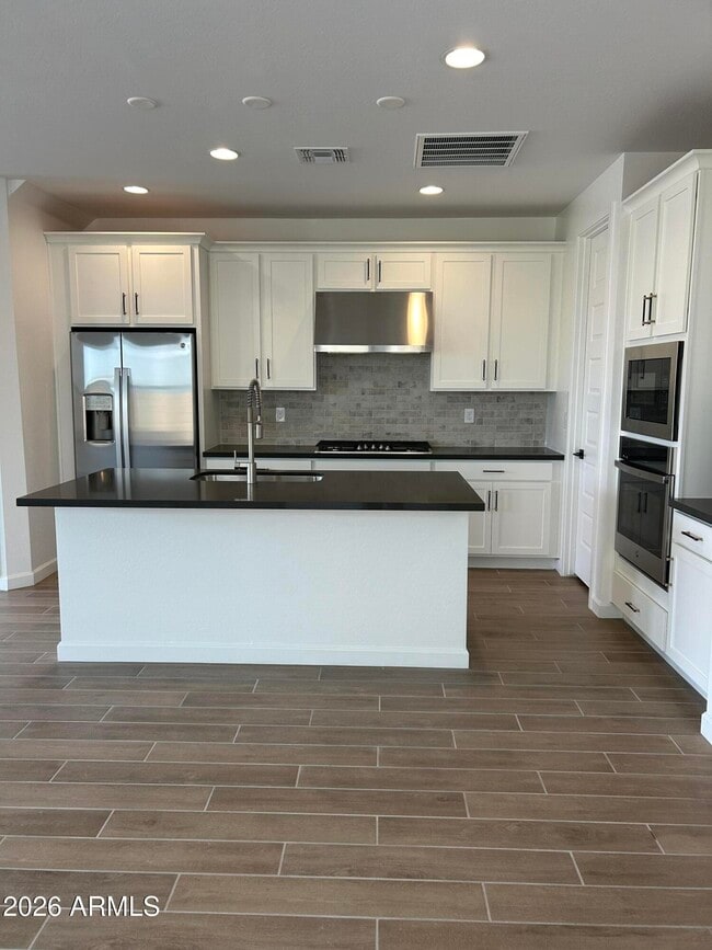 Building Photo - 25916 N 22nd Ln