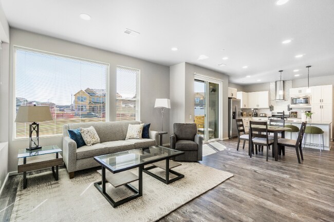 Building Photo - 2614 Thunderstreak Ln