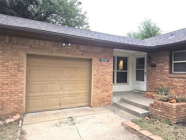 Building Photo - 3701 NW 59th St