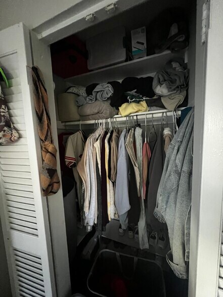 Building Photo - 63 Selkirk Rd