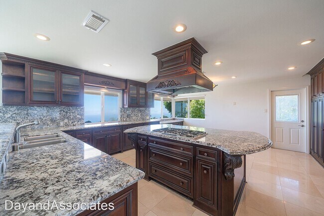 Building Photo - 4 br, 4 bath House - 30404 Rhone Drive