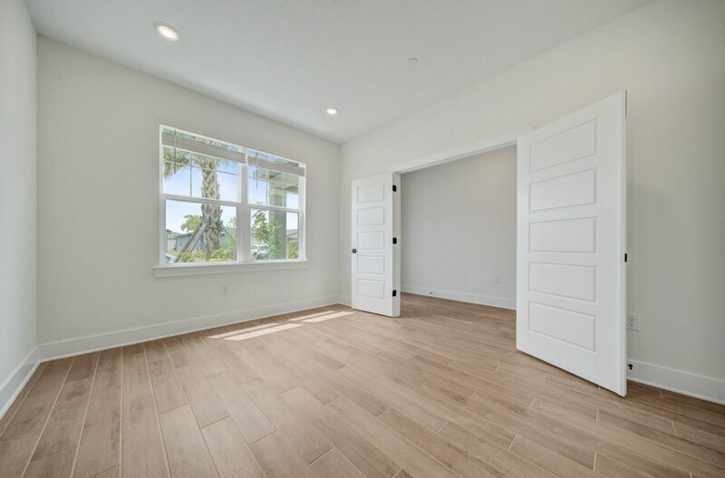 Building Photo - 534 Sun Chaser Dr