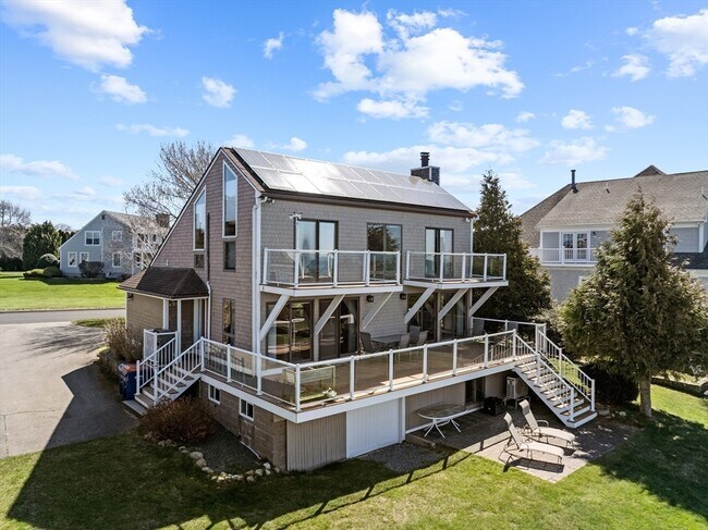 Building Photo - 2 Windward Way