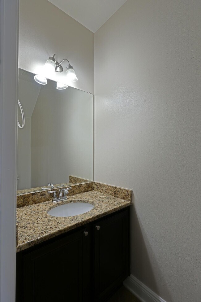 Building Photo - 2099 Wilsons Plover Cir