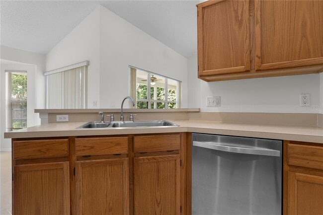 Building Photo - 12778 Waterhaven Cir