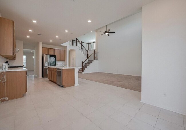 Building Photo - 5815 Texas Sage Dr