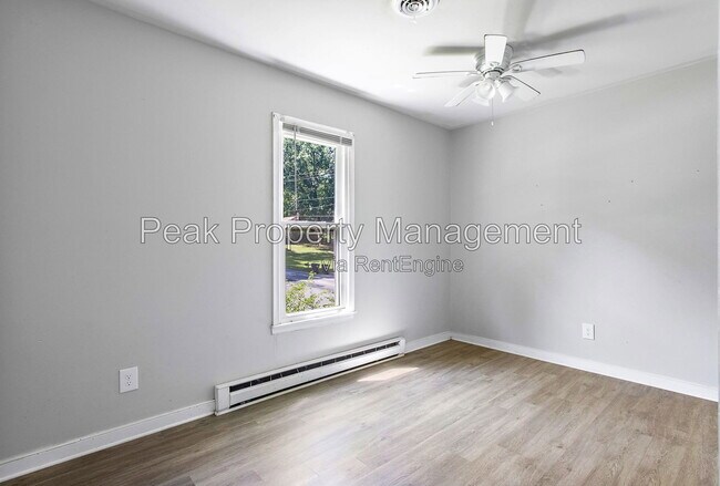Building Photo - 3801 Grizzard Dr