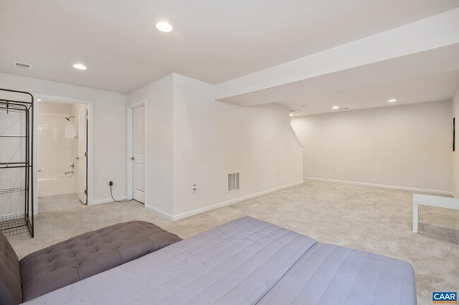 Building Photo - 2358 Jersey Pine Ridge