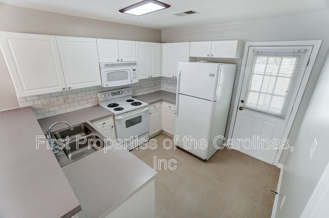 Building Photo - 1534 Tiana Way