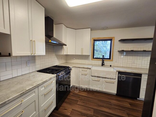Building Photo - 12244 Breckenridge Dr