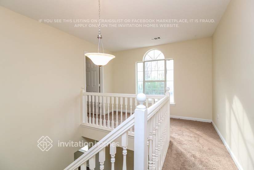 Building Photo - 7145 Pinecone Way