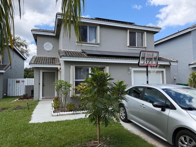 Building Photo - 5155 NW 87th Terrace