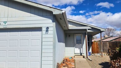 Building Photo - 3 Bed/2 Bath in Orchard Mesa